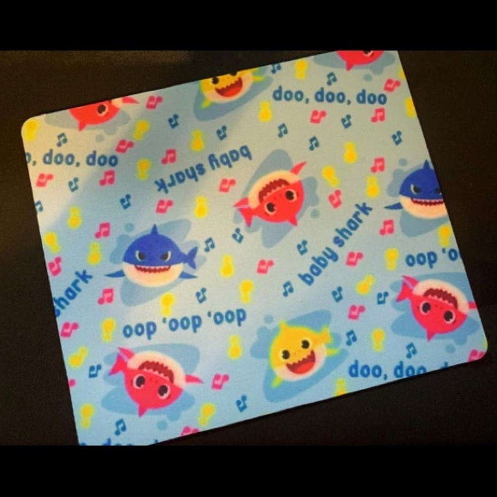 Baby shark cartoon graphics, Mouse Pad